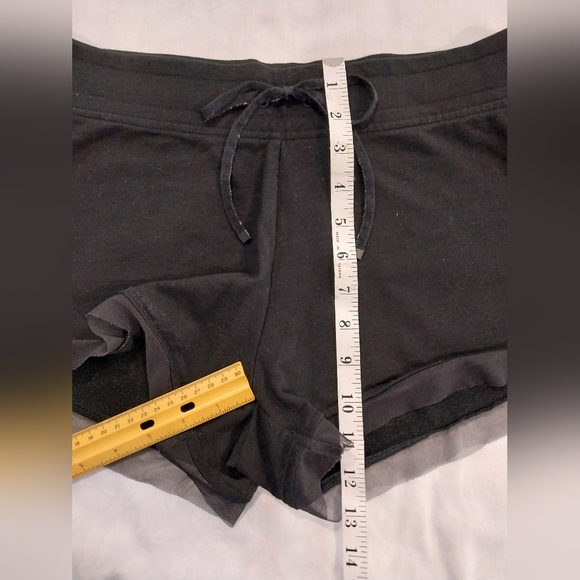 Victoria Sport Size XS Black Elastic Drawstring Waist Shorts Mesh Trim - Picture 10 of 12